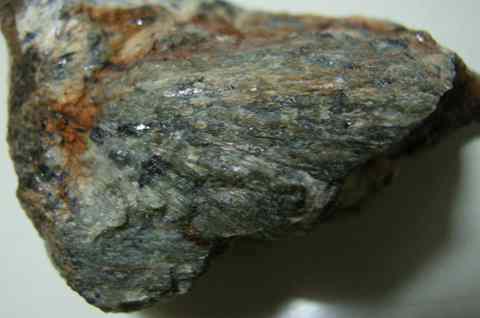 Johannsenite