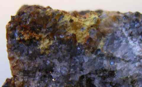 Oxyplumboroméite, Oxyplumboromeite